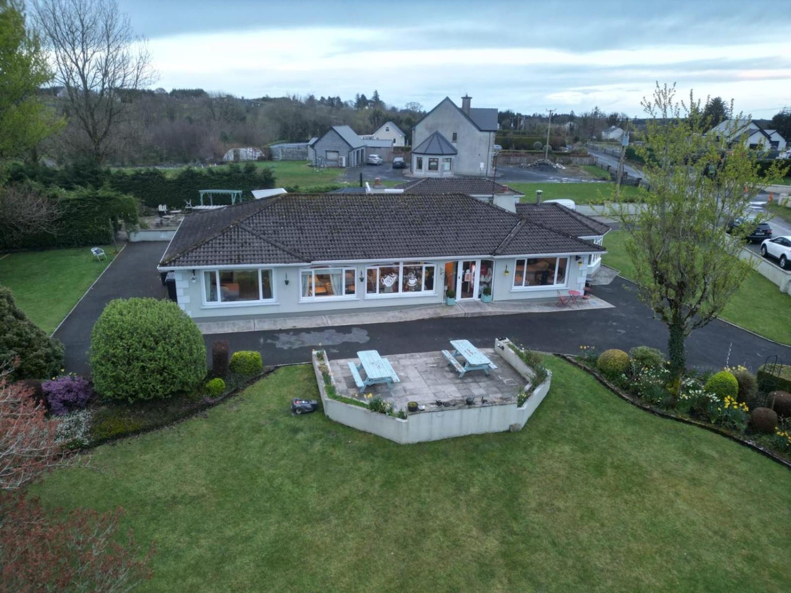 June'S B&B Kilkelly Exterior photo